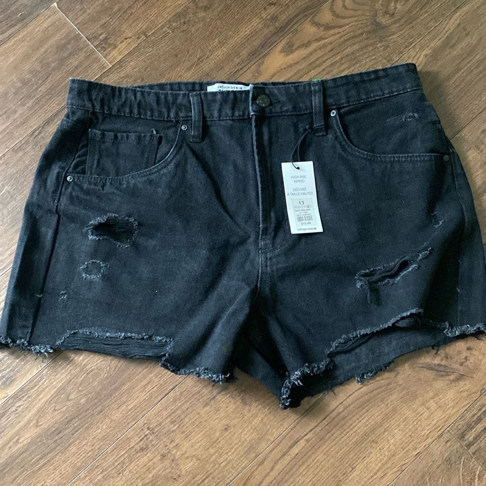 High-rise ripped shorts NWT